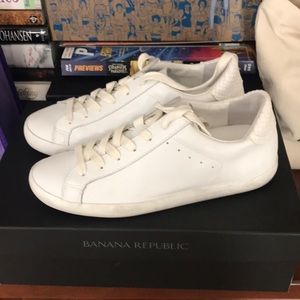 White leather Banana Republic sneakers
